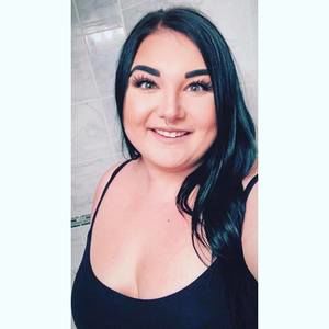 Meet your Posher, Alexandra